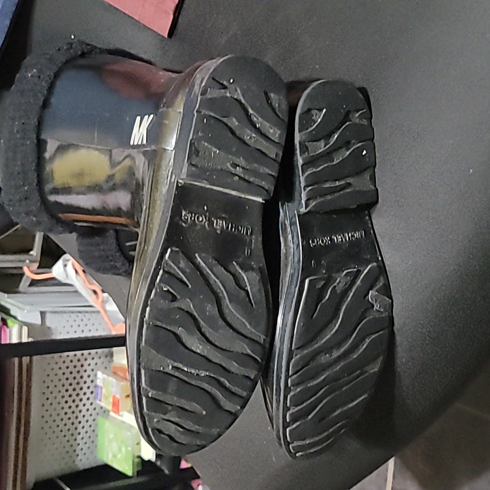 Michael Kors Rain/Winter Boots Size 9 Womens - Picture 4 of 5